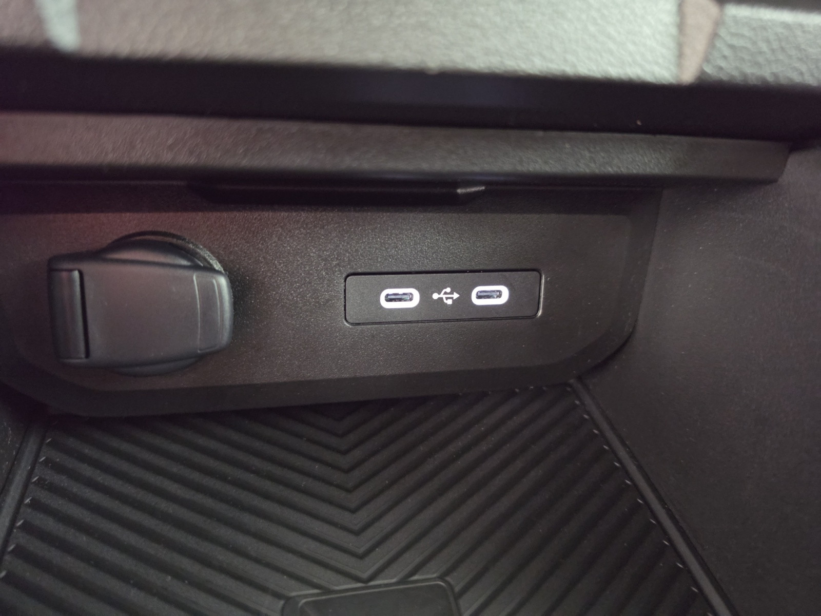 Vente en ligne Dacia Duster  Mild Hybrid 140 au prix de 25 490 €