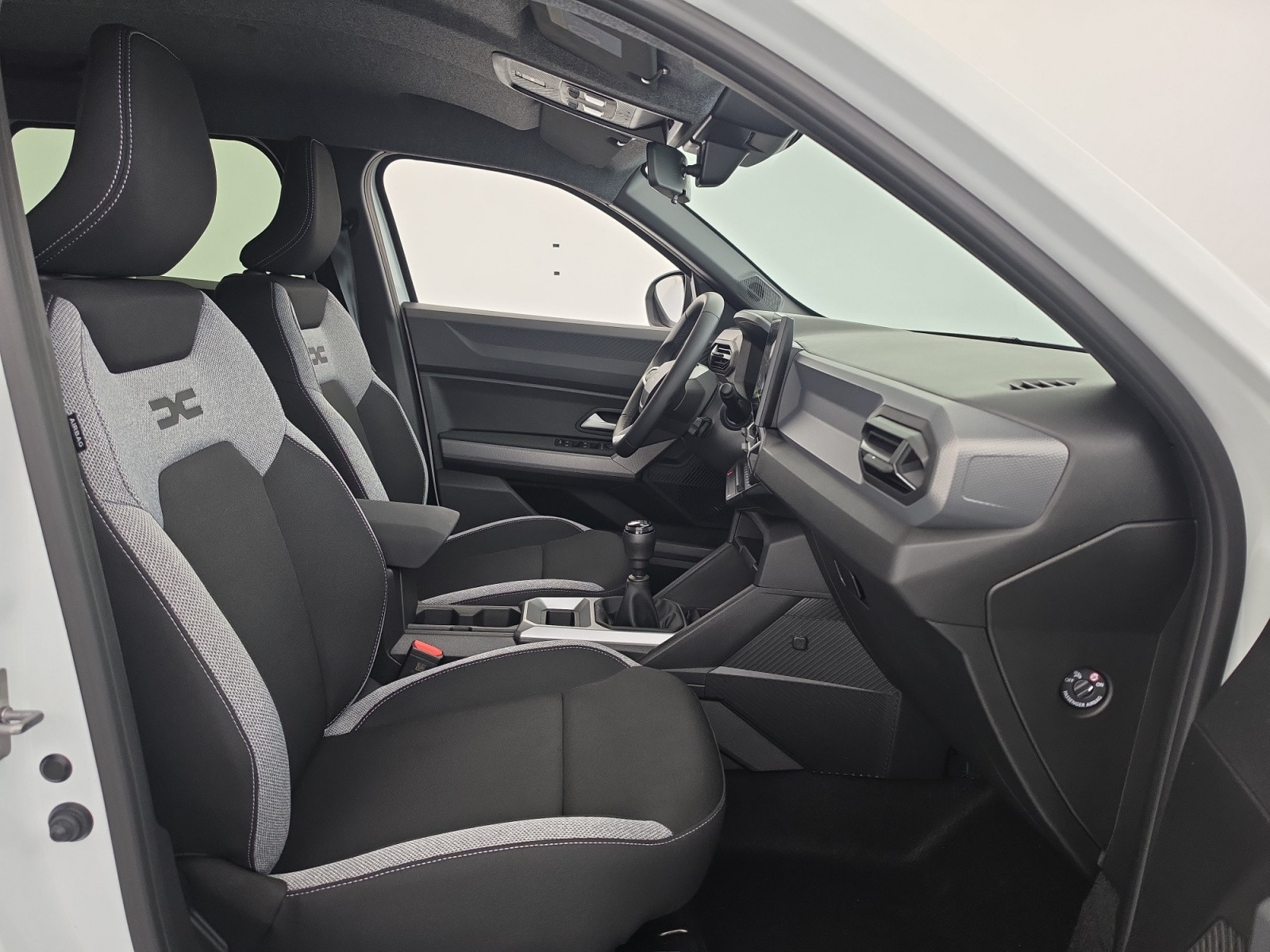 Vente en ligne Dacia Duster  Mild Hybrid 140 au prix de 25 490 €