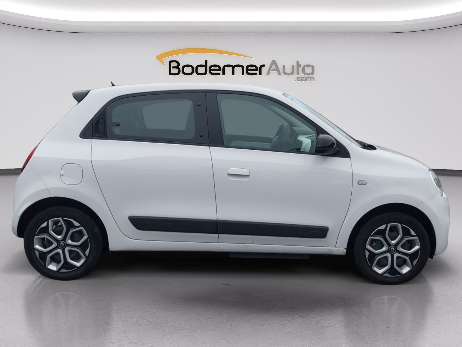 Vente en ligne Renault Twingo Electrique Twingo III E-Tech au prix de 13 890 €
