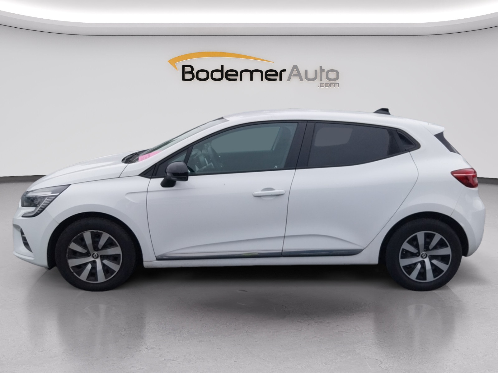 Vente en ligne Renault Clio 5 Clio SCe 65 au prix de 12 890 €