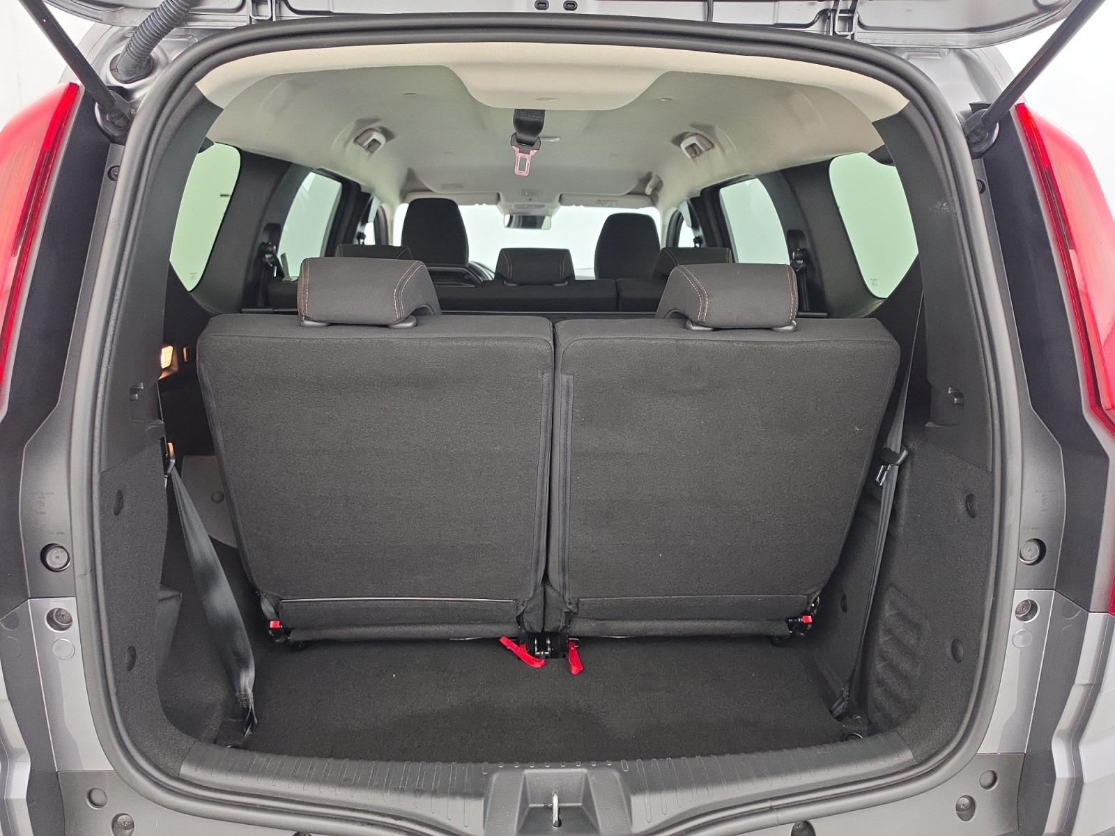 Vente en ligne Dacia Jogger  Hybrid 140 7 places GSR2 au prix de 24 990 €