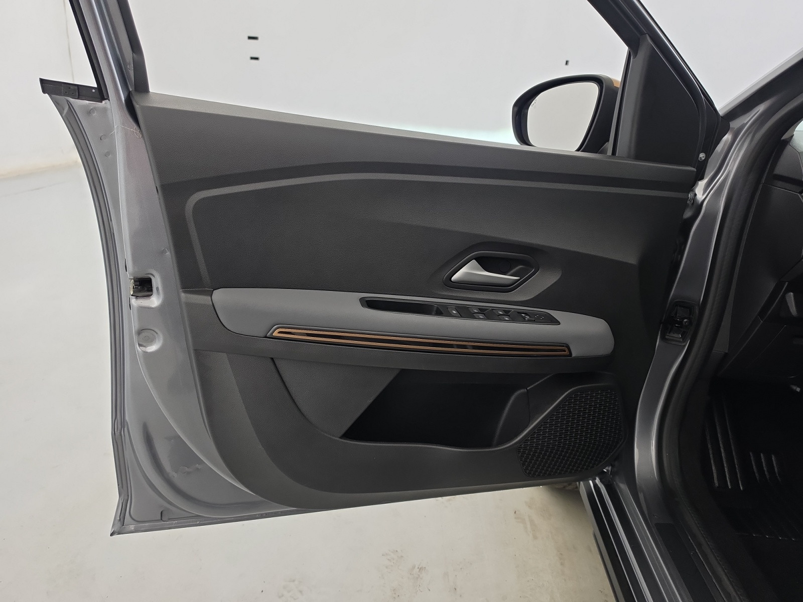 Vente en ligne Dacia Jogger  Hybrid 140 7 places GSR2 au prix de 24 990 €