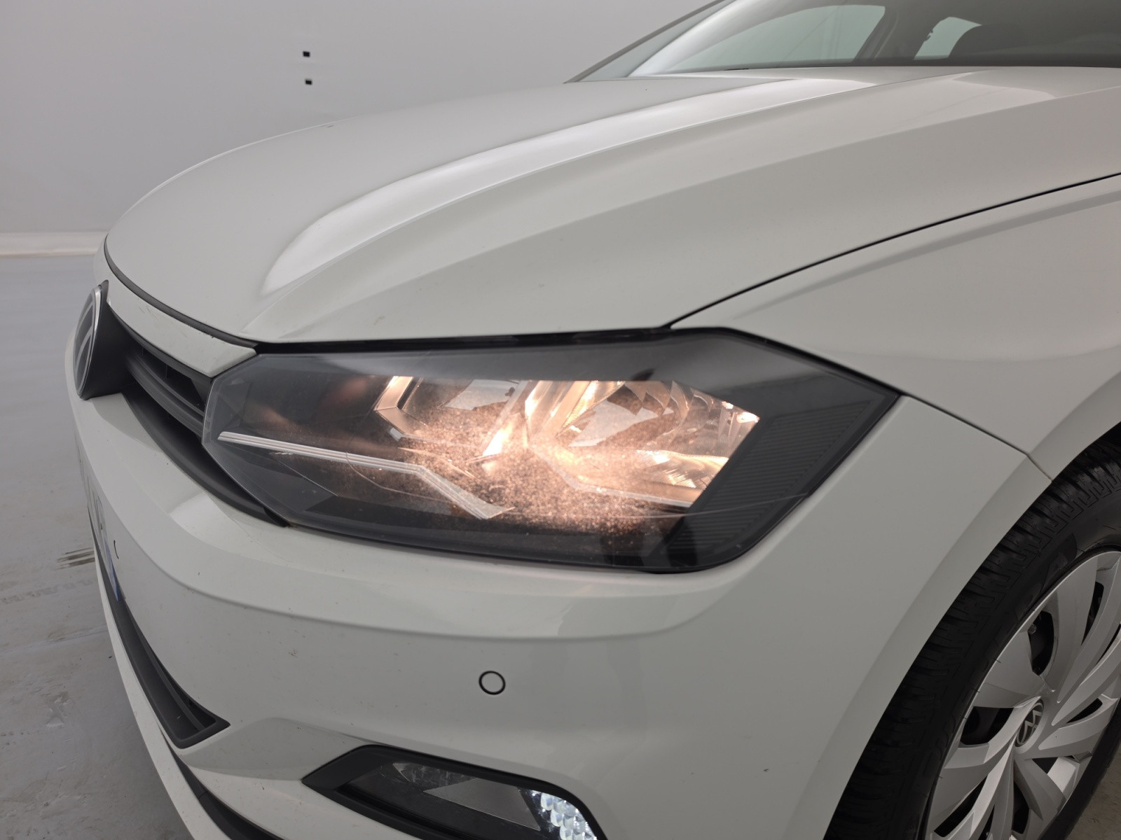 Vente en ligne Volkswagen Polo Polo 1.0 80 S&S BVM5 au prix de 13 490 €