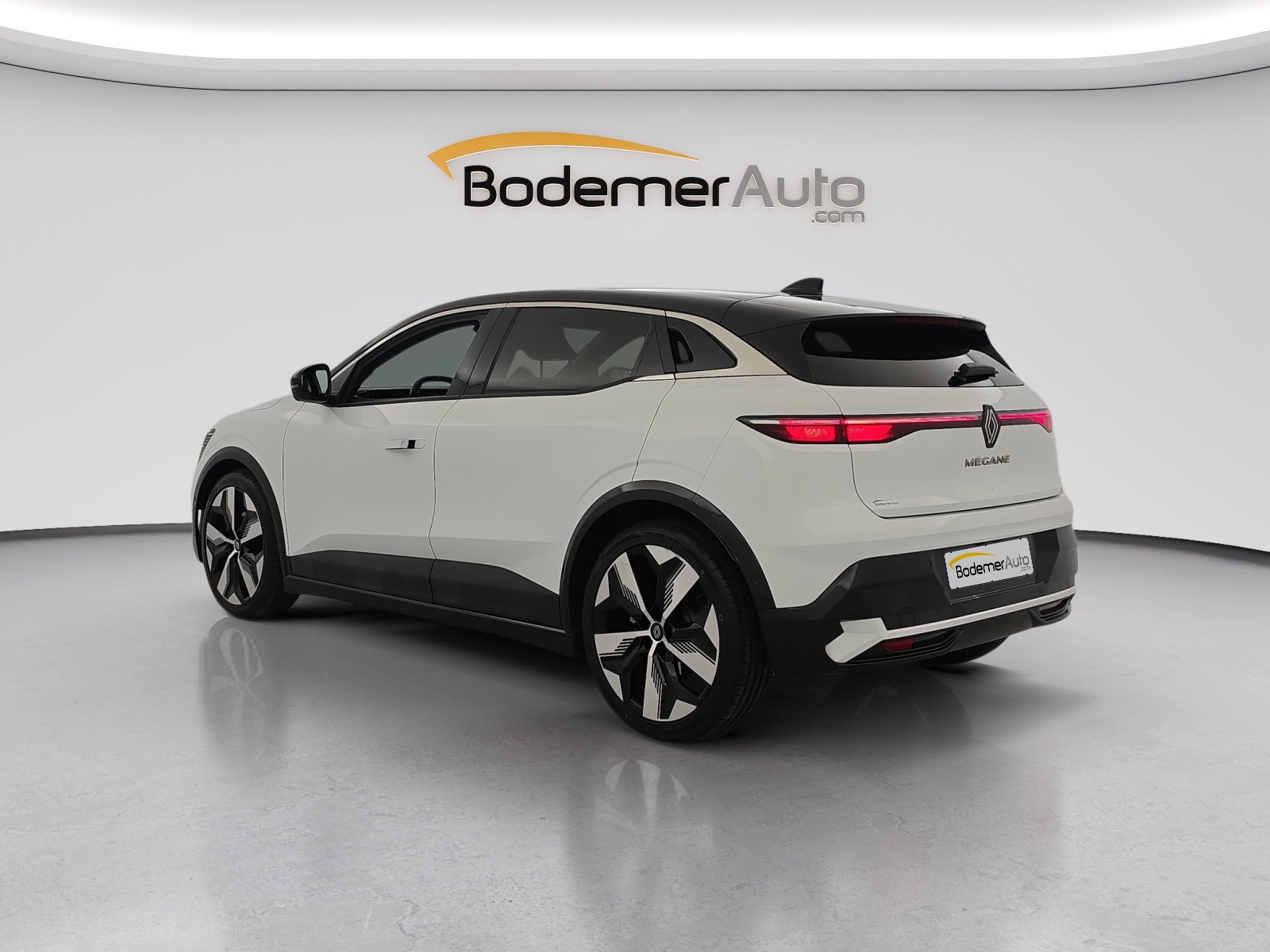 Vente en ligne Renault Megane E-Tech  EV60 220 ch super charge au prix de 23 690 €