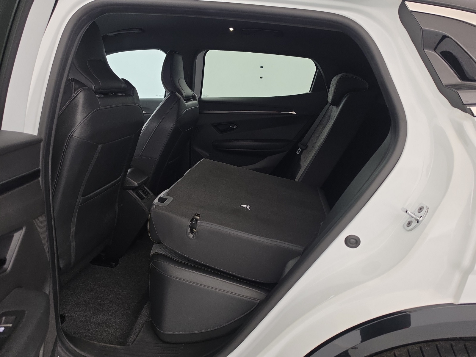 Vente en ligne Renault Megane E-Tech  EV60 220 ch super charge au prix de 23 690 €