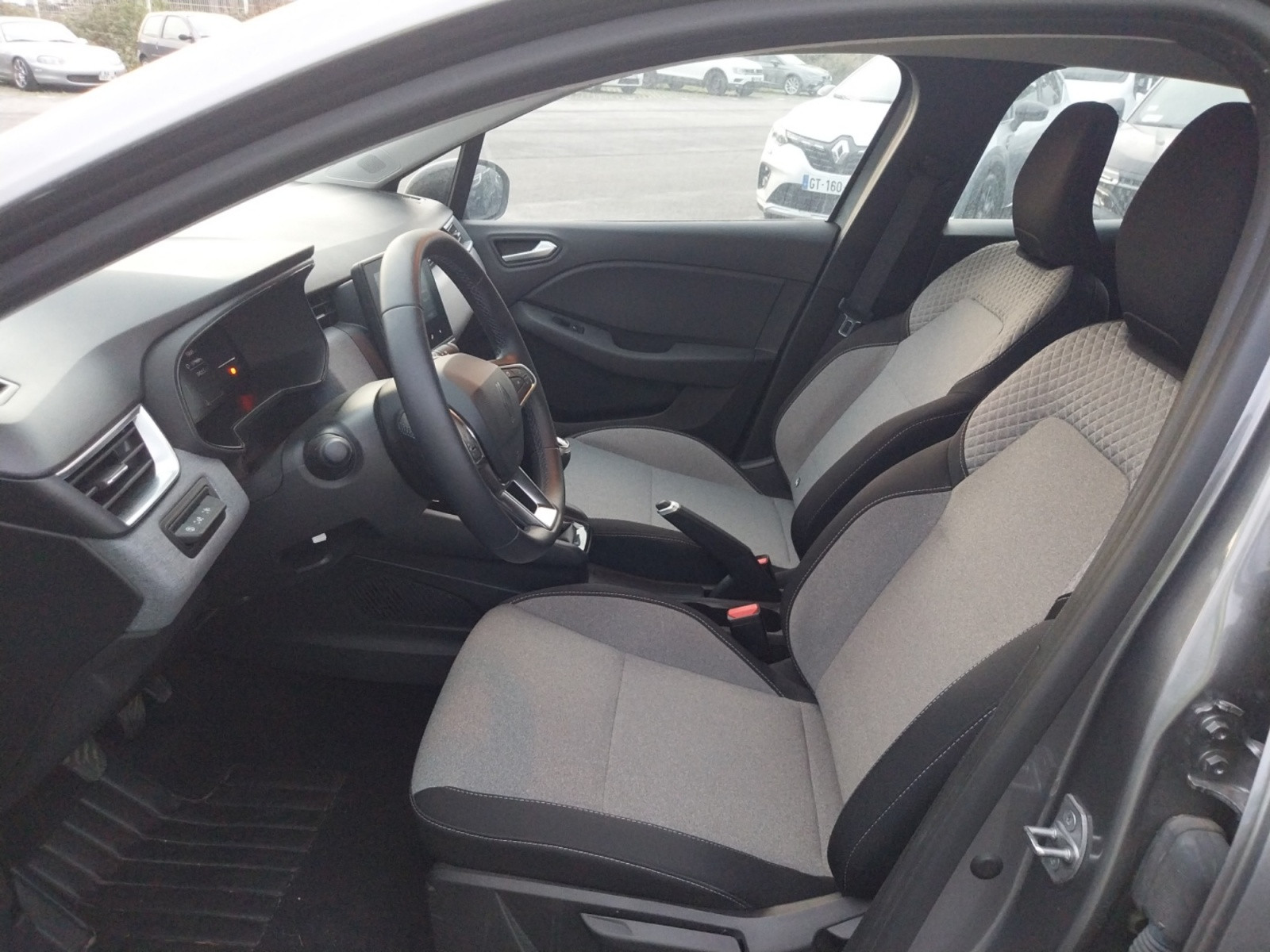 Vente en ligne Renault Clio 5 Clio Blue dCi 100 ch GSR2 au prix de 18 490 €