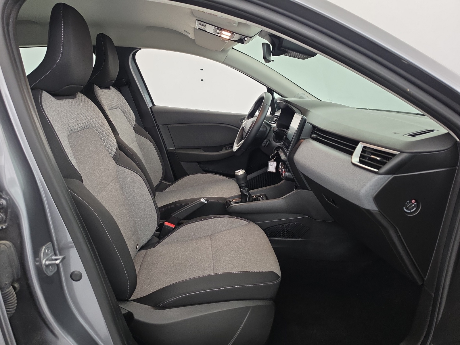 Vente en ligne Renault Clio 5 Clio Blue dCi 100 ch GSR2 au prix de 18 490 €