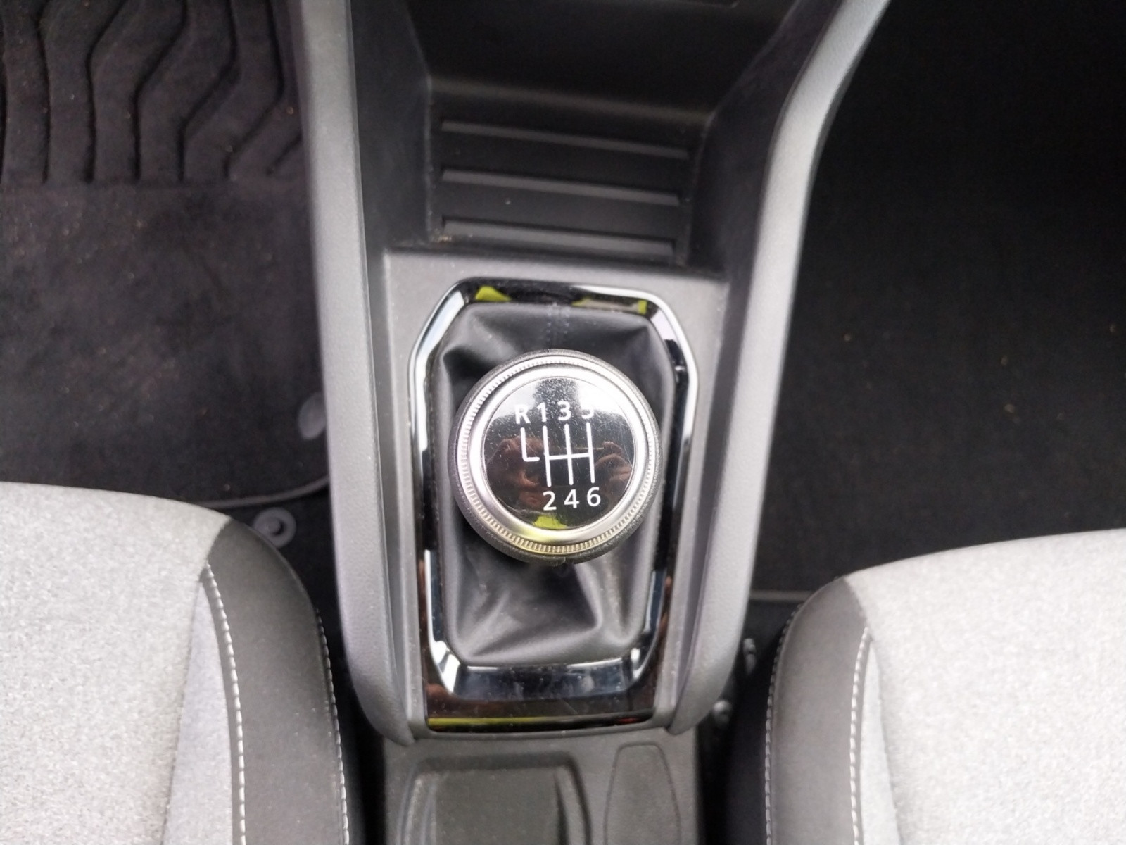 Vente en ligne Renault Clio 5 Clio TCe 90 au prix de 14 490 €