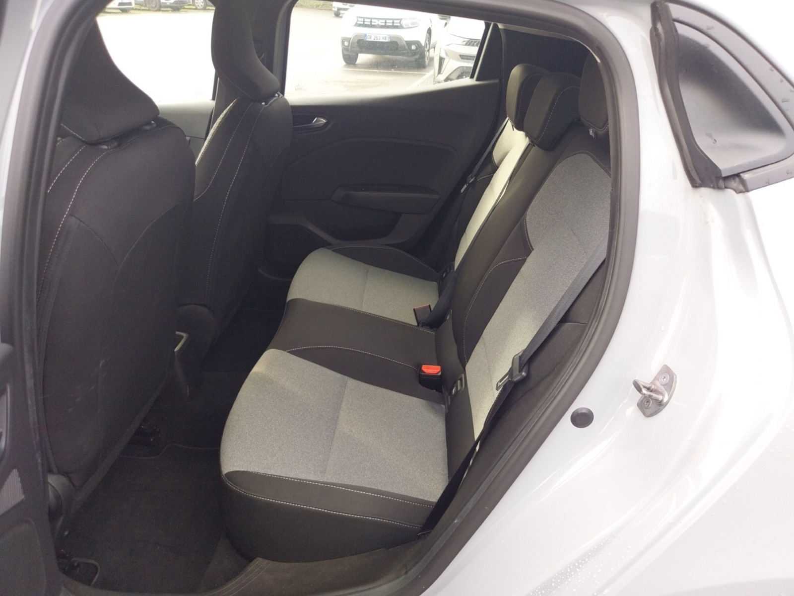 Vente en ligne Renault Clio 5 Clio TCe 90 au prix de 14 490 €