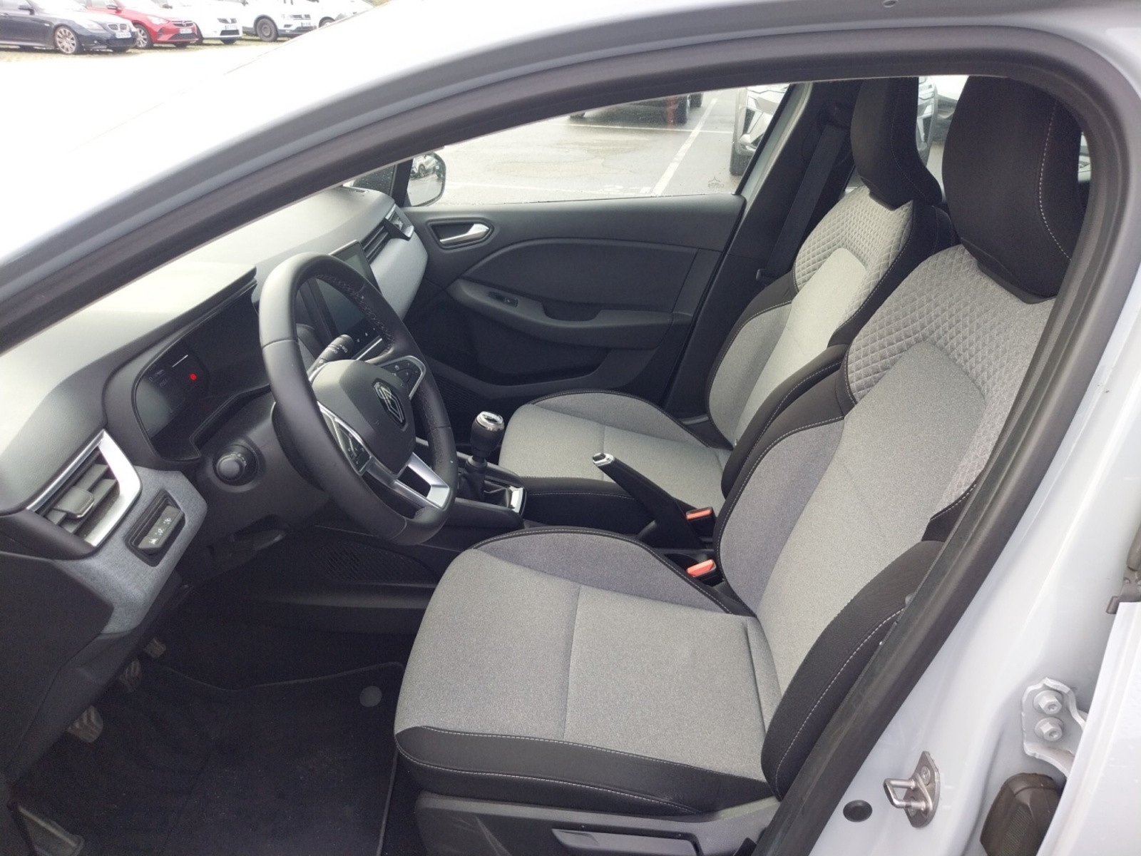 Vente en ligne Renault Clio 5 Clio TCe 90 au prix de 14 490 €