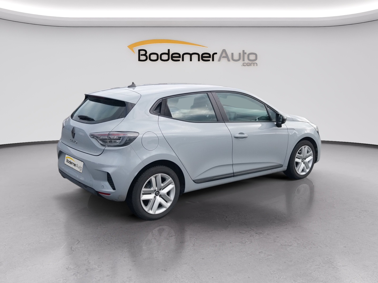 Vente en ligne Renault Clio 5 Clio TCe 90 au prix de 14 490 €