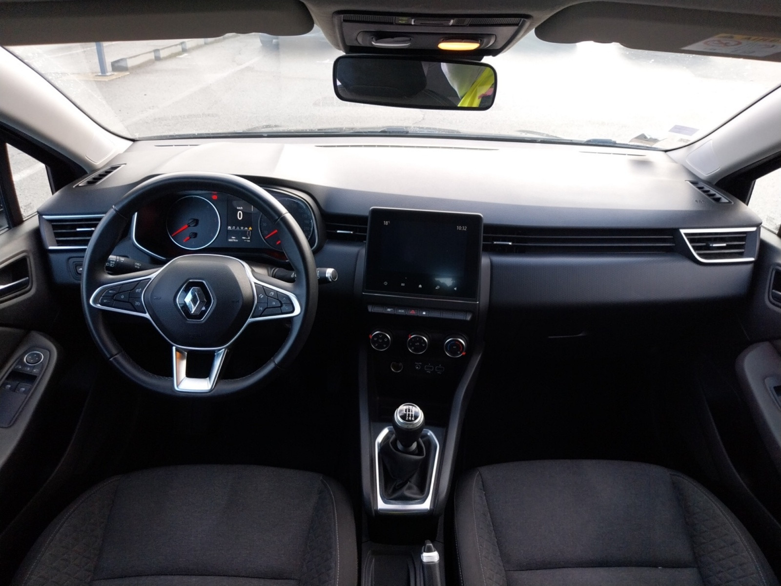 Vente en ligne Renault Clio 5 Clio Blue dCi 85 au prix de 12 590 €