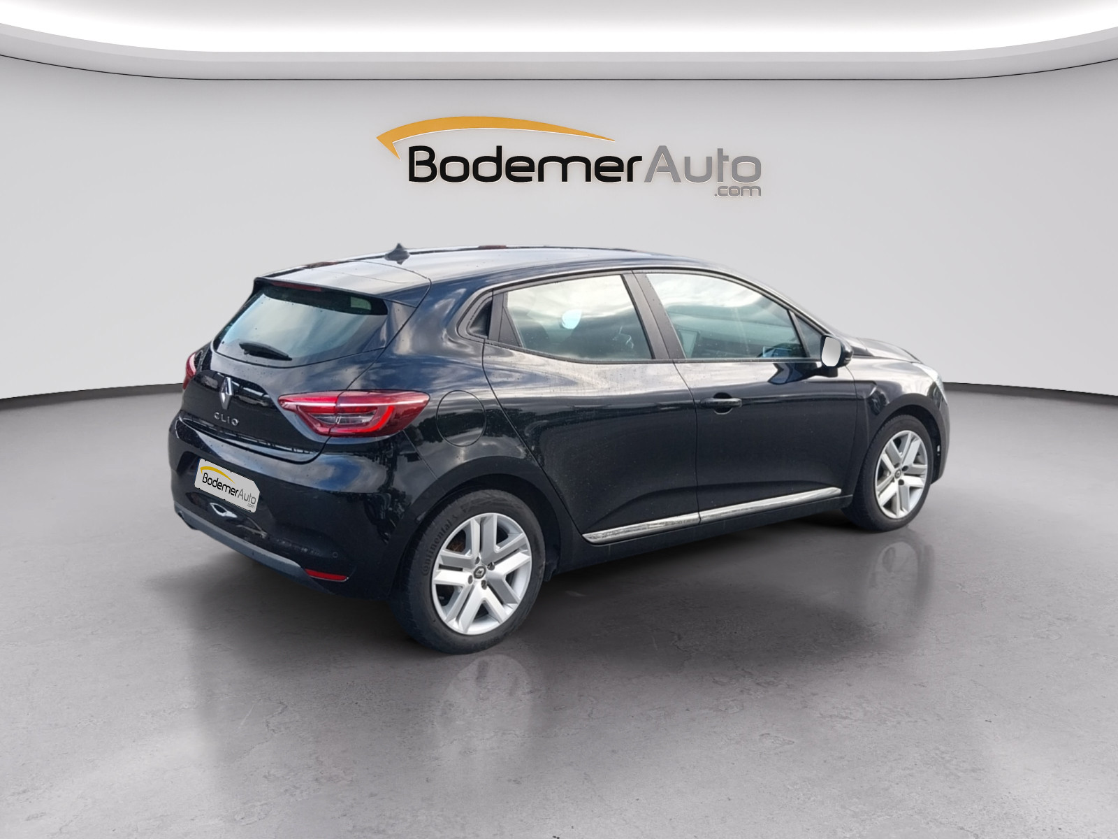 Vente en ligne Renault Clio 5 Clio Blue dCi 85 au prix de 12 590 €