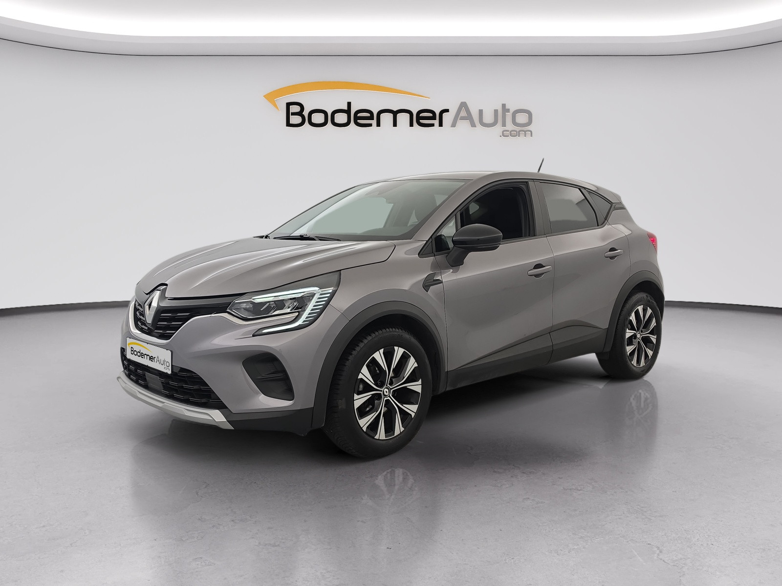 Renault Captur  TCe 90 occasion de 2024 en vente à Lorient