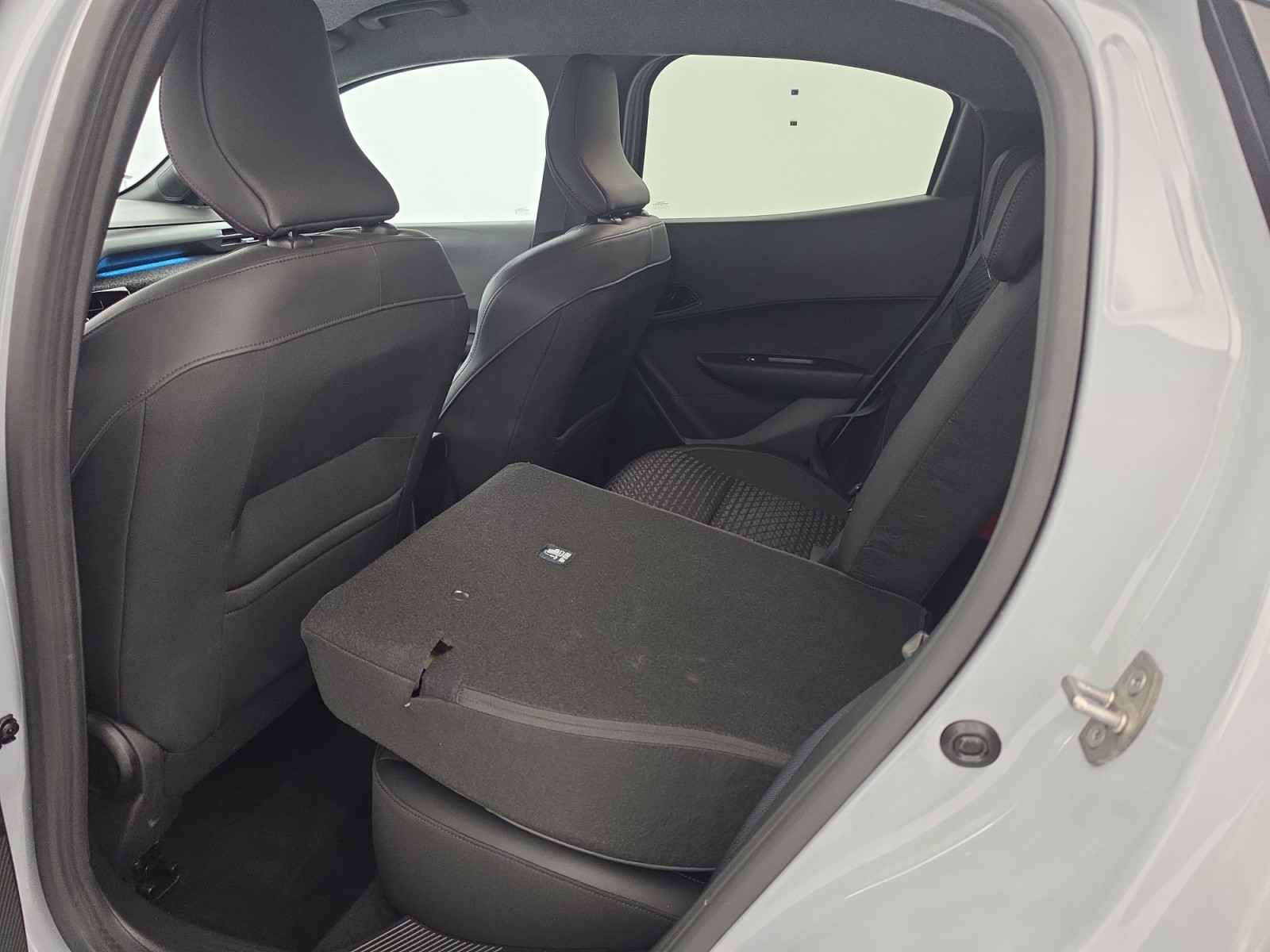 Vente en ligne Renault Clio 6 Clio TCe 115 ch au prix de 21 990 €