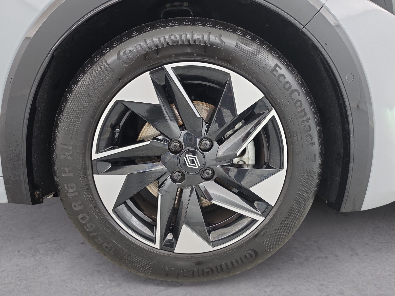 Vente en ligne Renault Clio 6 Clio TCe 115 ch au prix de 21 990 €
