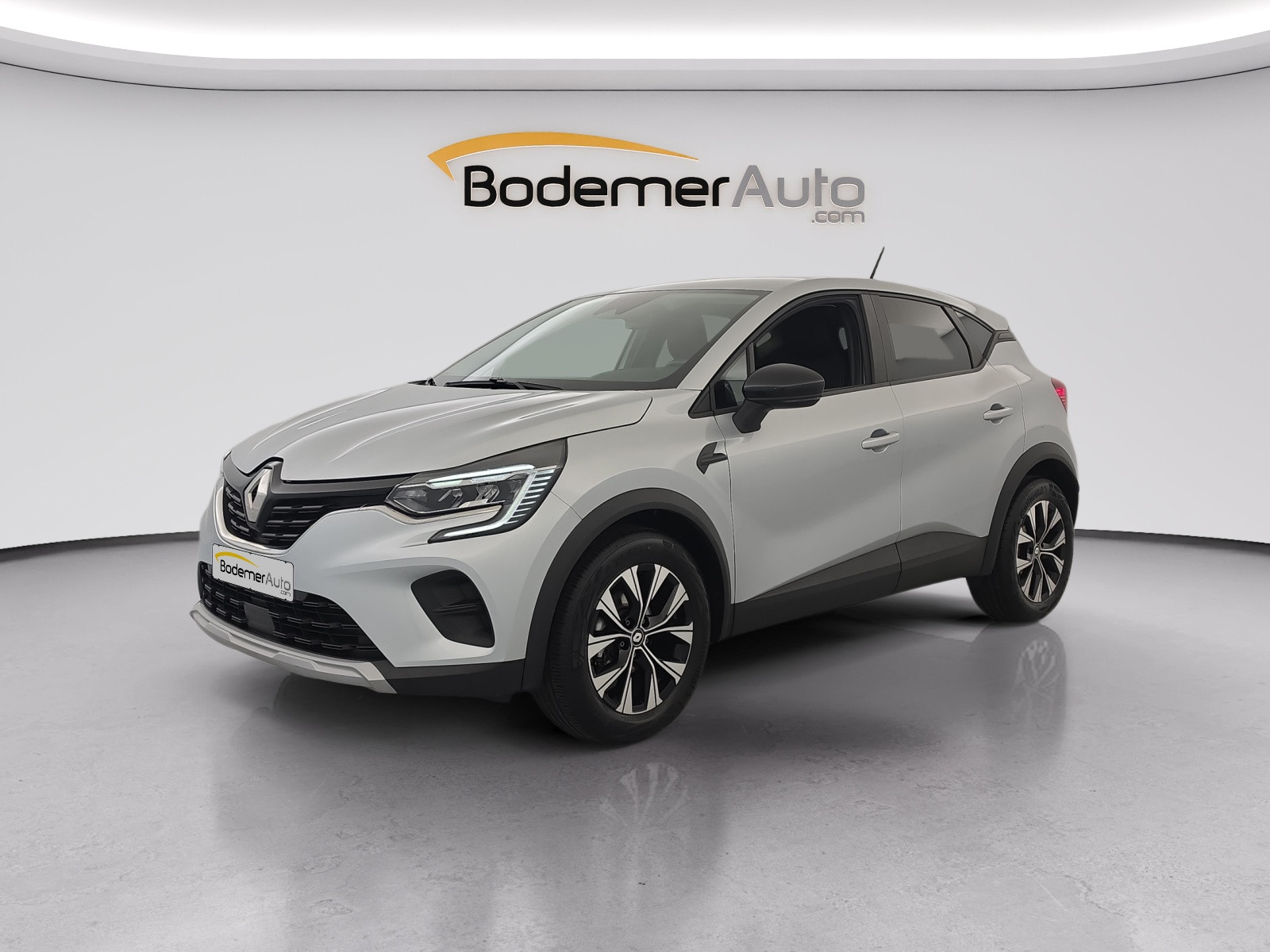 Renault Captur  TCe 90 occasion de 2024 en vente à Lorient