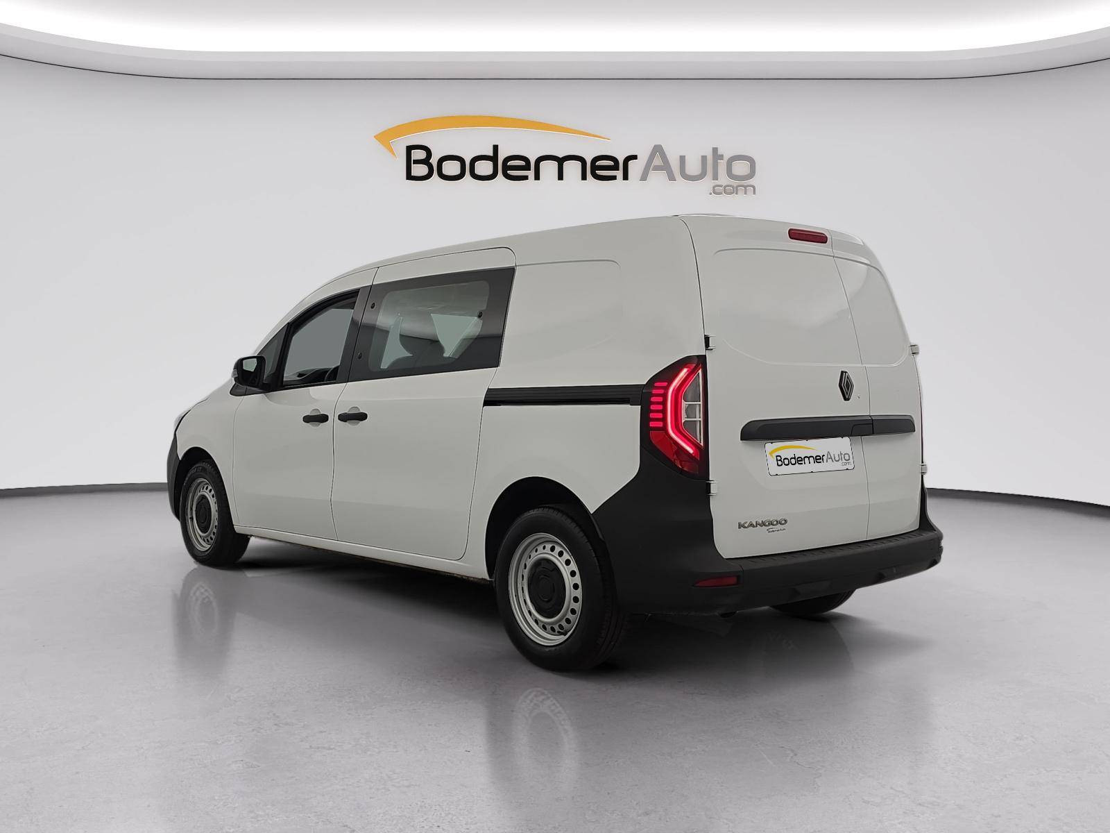 Vente en ligne Renault Kangoo Van KANGOO VAN CA BLUE DCI 115 L2 au prix de 20 990 €
