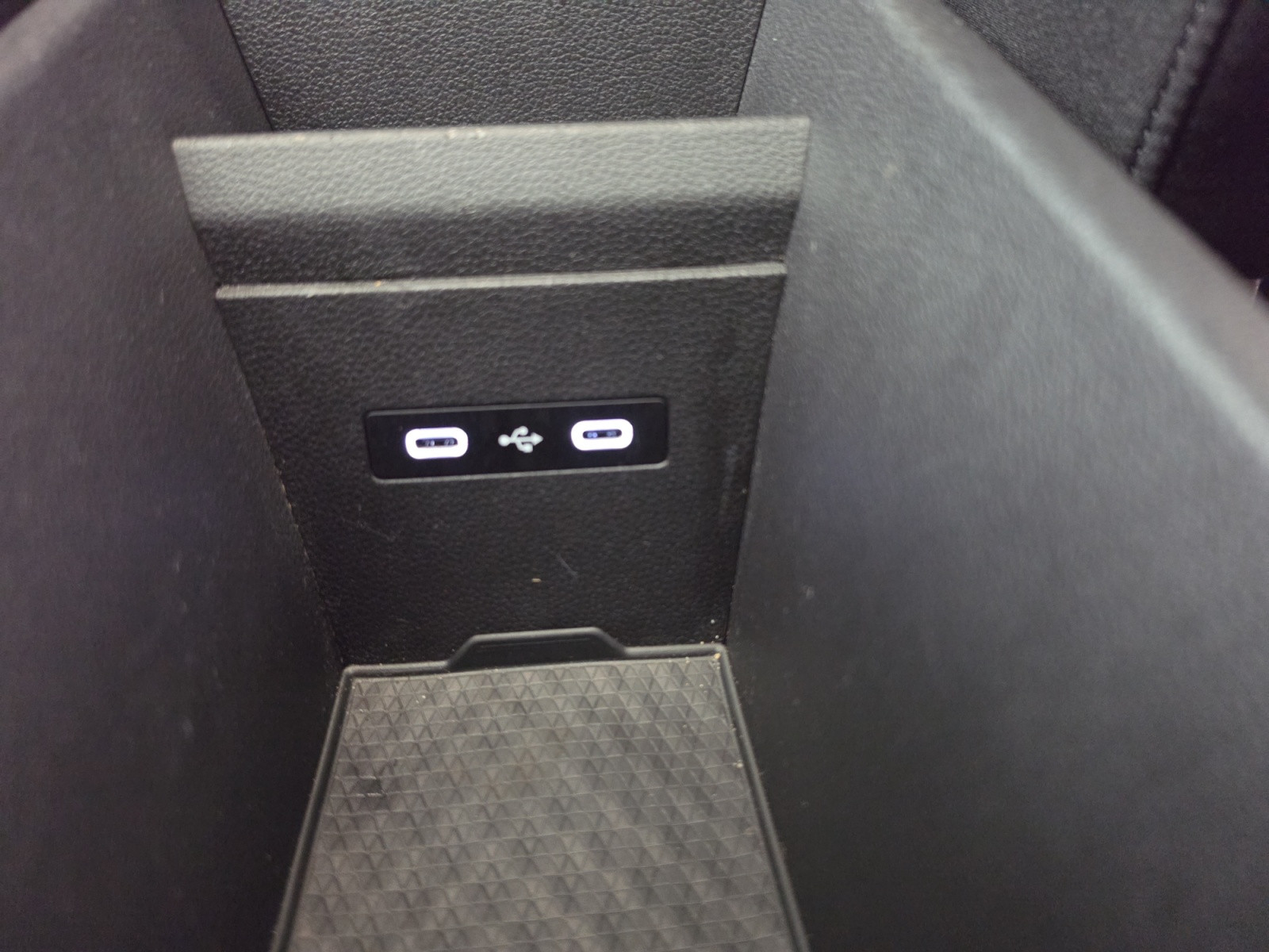Vente en ligne Renault Megane E-Tech  EV60 220 ch super charge au prix de 23 490 €