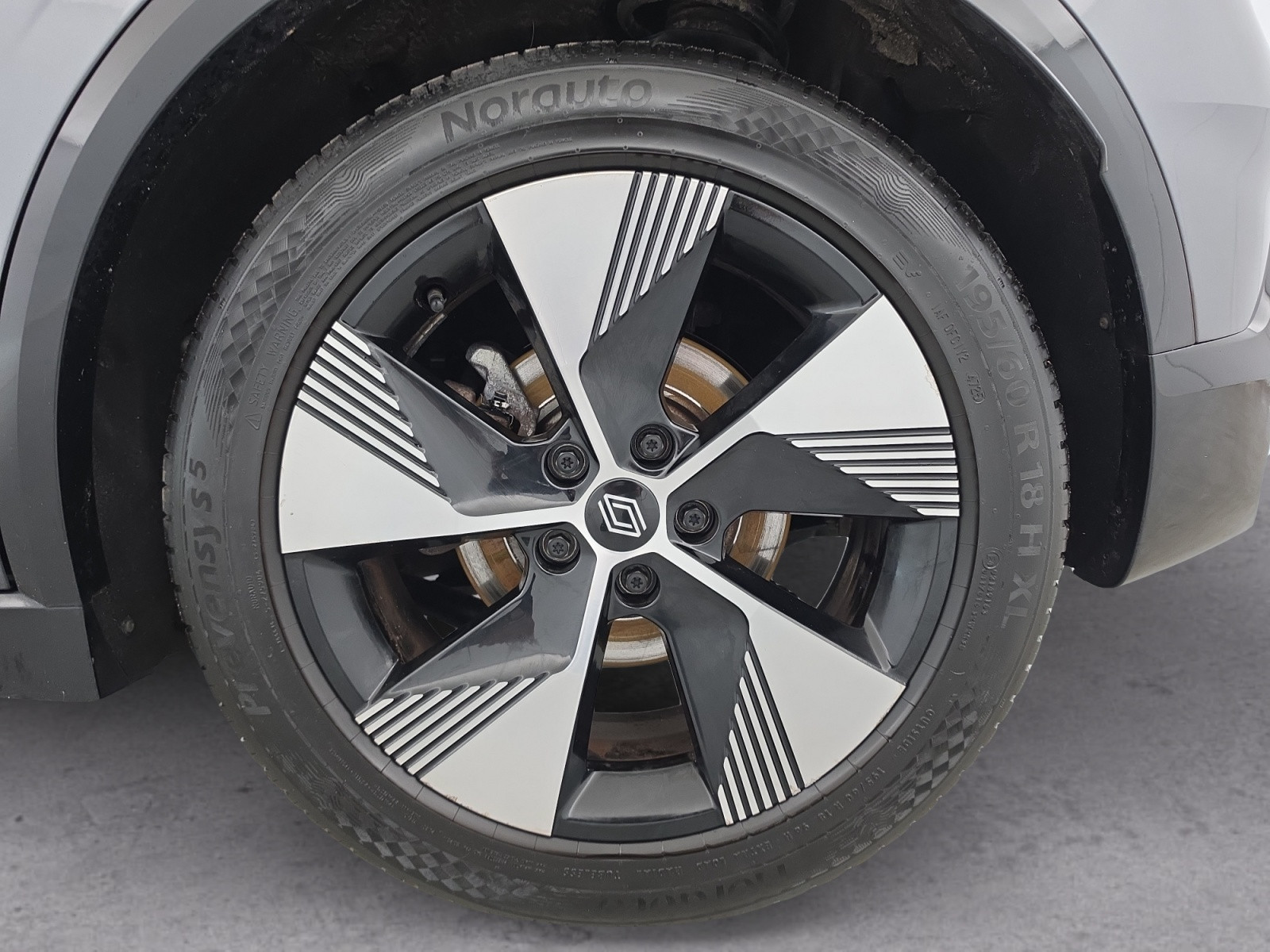 Vente en ligne Renault Megane E-Tech  EV60 220 ch super charge au prix de 23 490 €