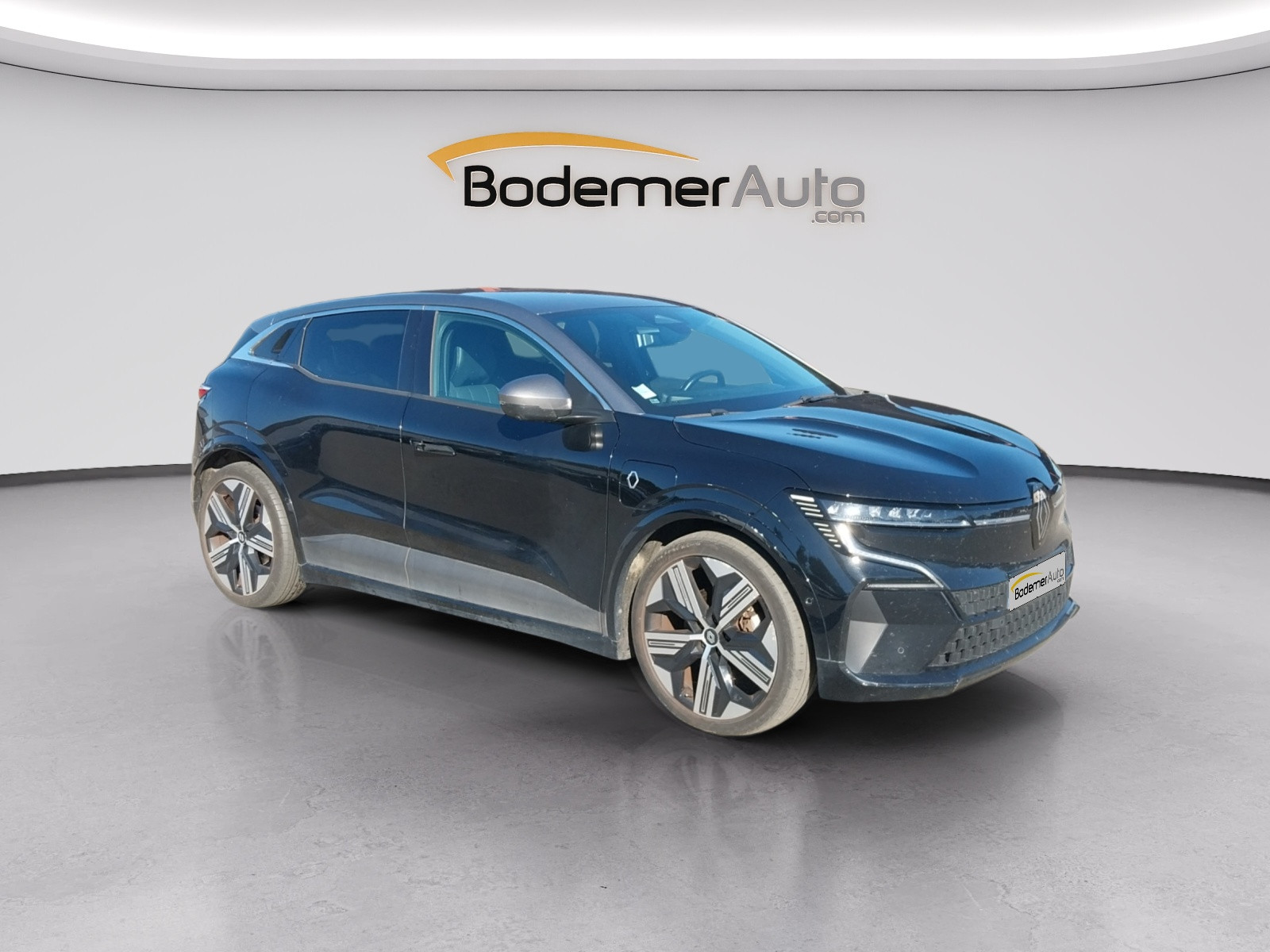 Vente en ligne Renault Megane E-Tech  EV60 220 ch super charge au prix de 23 790 €