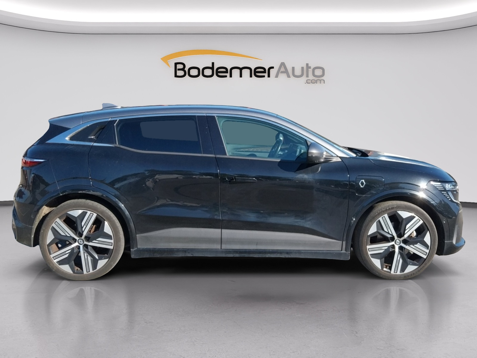 Vente en ligne Renault Megane E-Tech  EV60 220 ch super charge au prix de 23 790 €