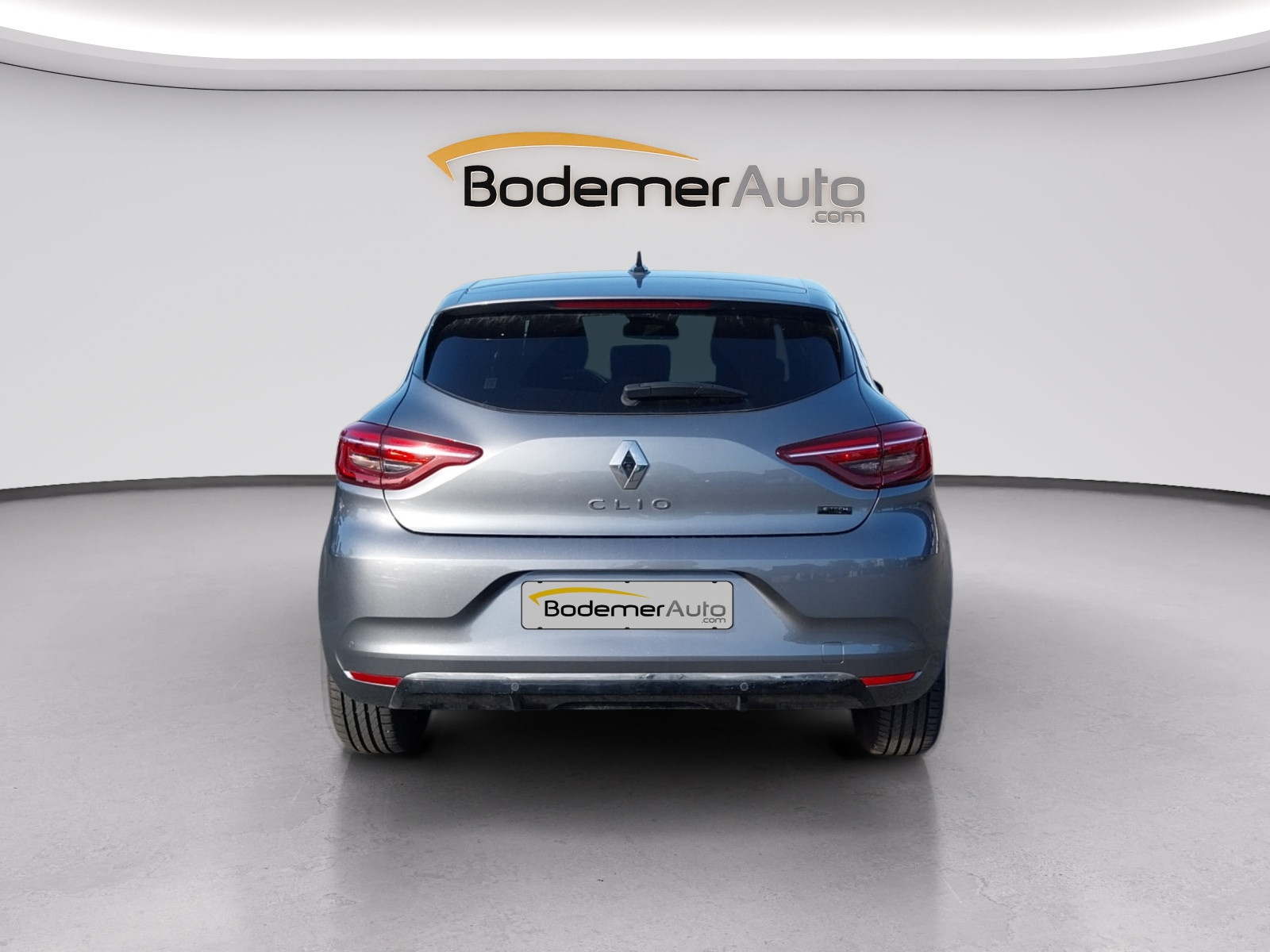 Vente en ligne Renault Clio 5 Clio E-Tech full hybrid 145 au prix de 16 990 €