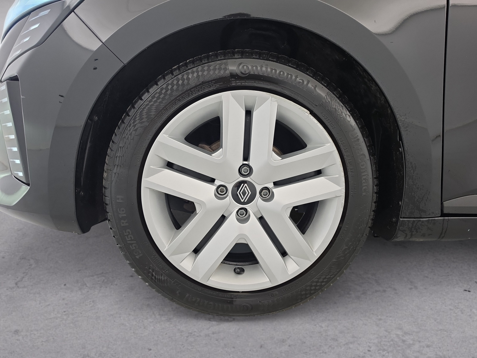Vente en ligne Renault Clio 5 Clio TCe 90 au prix de 14 890 €
