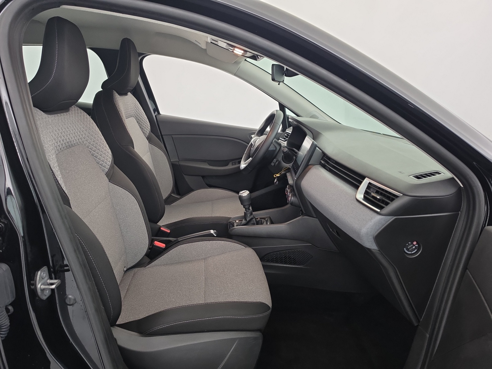 Vente en ligne Renault Clio 5 Clio TCe 90 au prix de 14 890 €