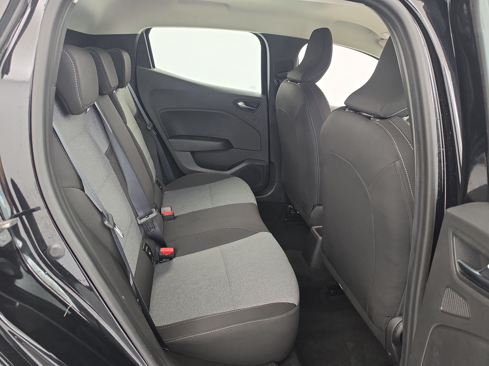 Vente en ligne Renault Clio 5 Clio TCe 90 au prix de 14 890 €