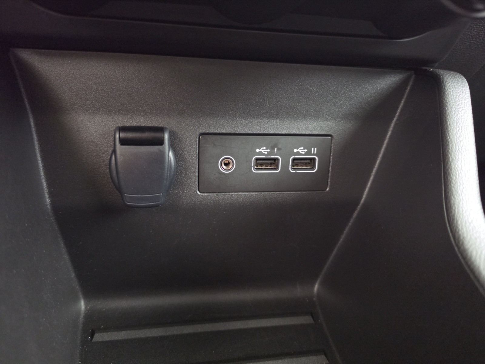 Vente en ligne Renault Clio 5 Clio TCe 90 au prix de 14 890 €