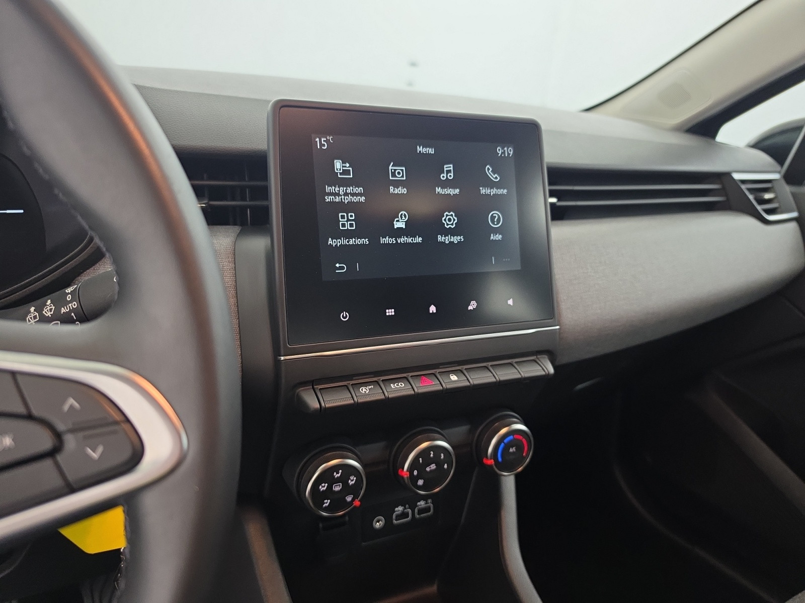 Vente en ligne Renault Clio 5 Clio TCe 90 au prix de 14 890 €
