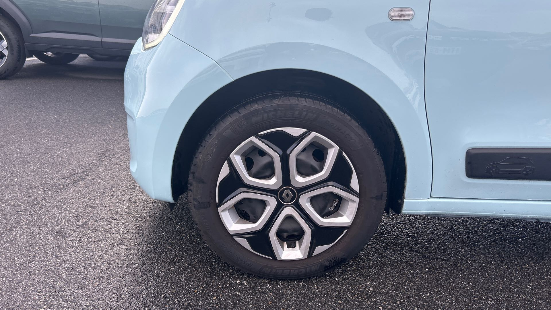 Vente en ligne Renault Twingo 3  SCe 65 au prix de 12 904 €