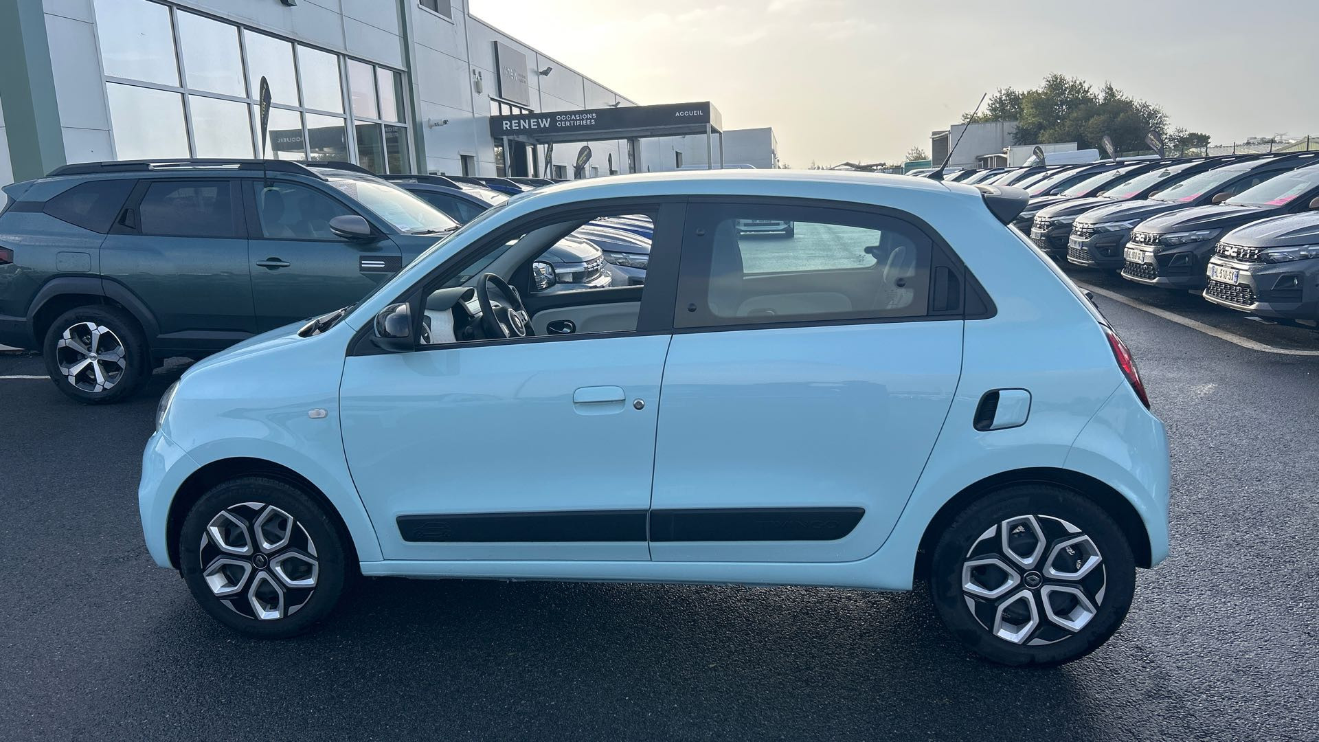 Vente en ligne Renault Twingo 3  SCe 65 au prix de 12 904 €