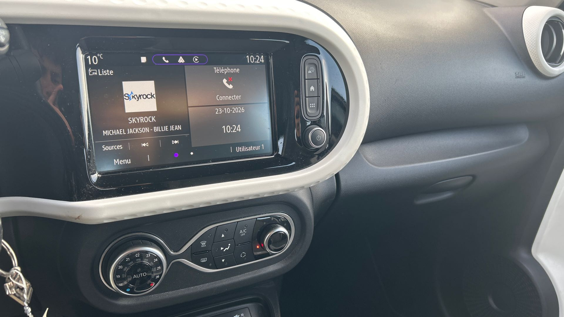 Vente en ligne Renault Twingo 3  SCe 65 au prix de 12 904 €