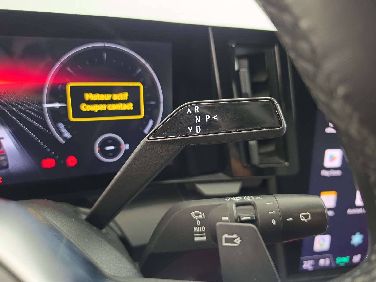 Vente en ligne Renault Megane E-Tech  EV60 220 ch super charge au prix de 25 790 €