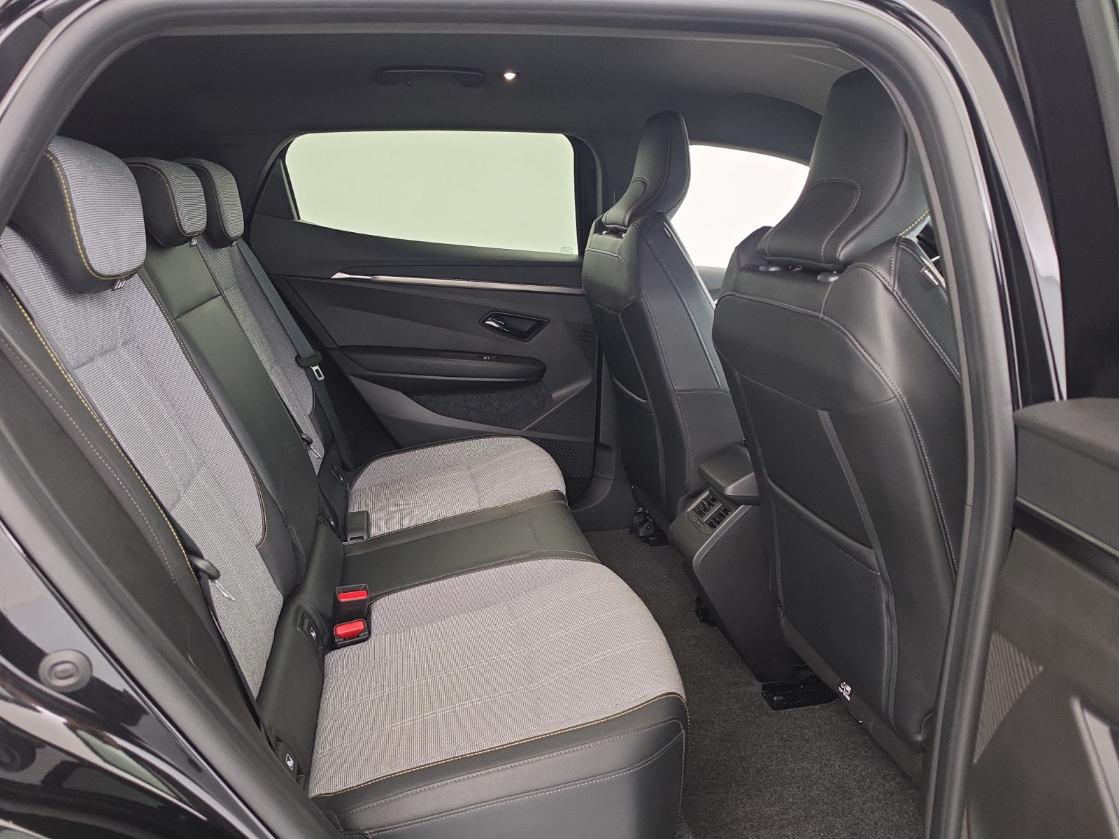 Vente en ligne Renault Megane E-Tech  EV60 220 ch super charge au prix de 25 790 €