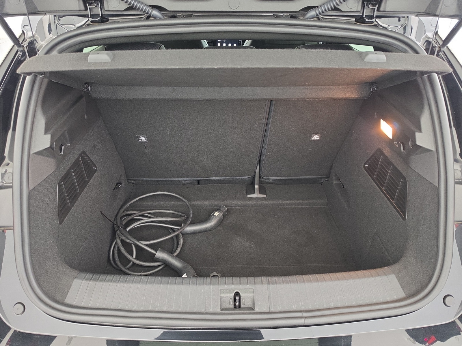 Vente en ligne Renault Megane E-Tech  EV60 220 ch super charge au prix de 25 790 €