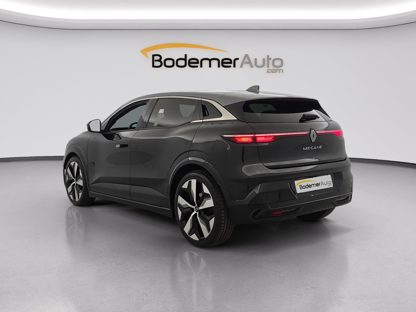 Vente en ligne Renault Megane E-Tech  EV60 220 ch super charge au prix de 25 790 €