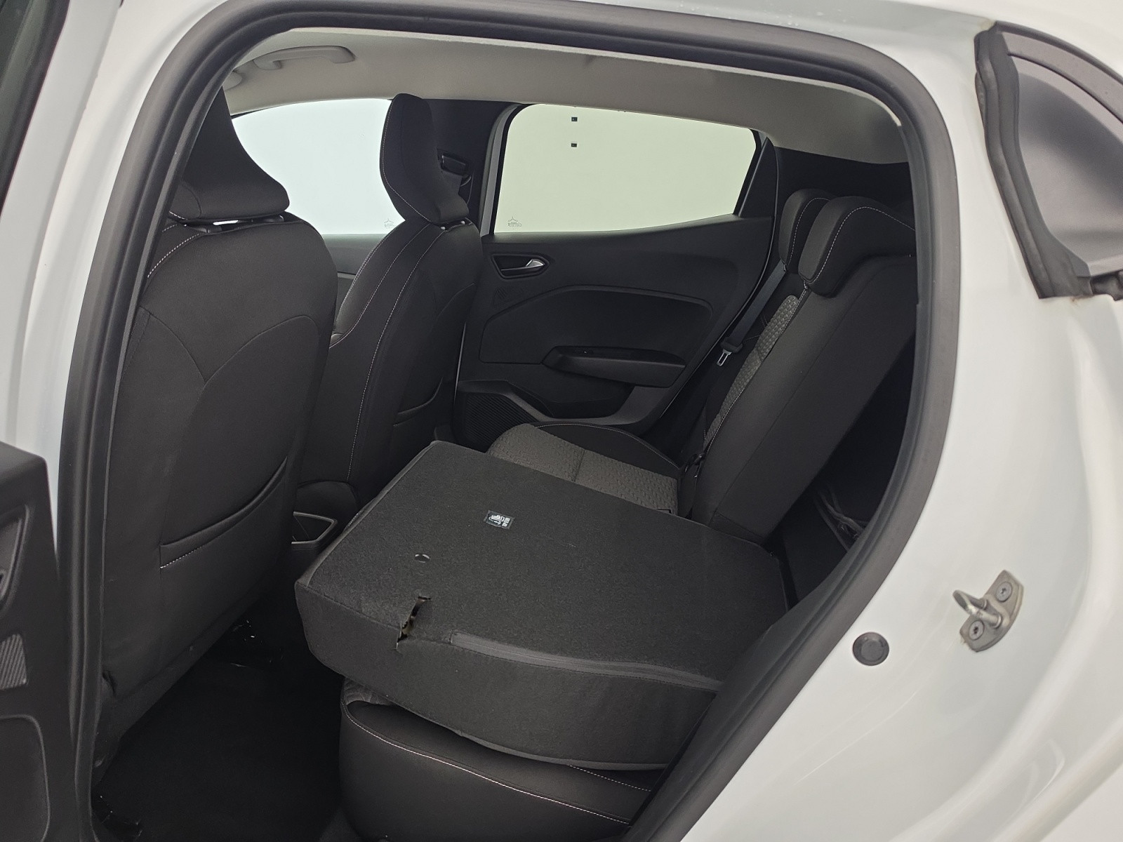 Vente en ligne Renault Clio 5 Clio SCe 65 au prix de 13 490 €