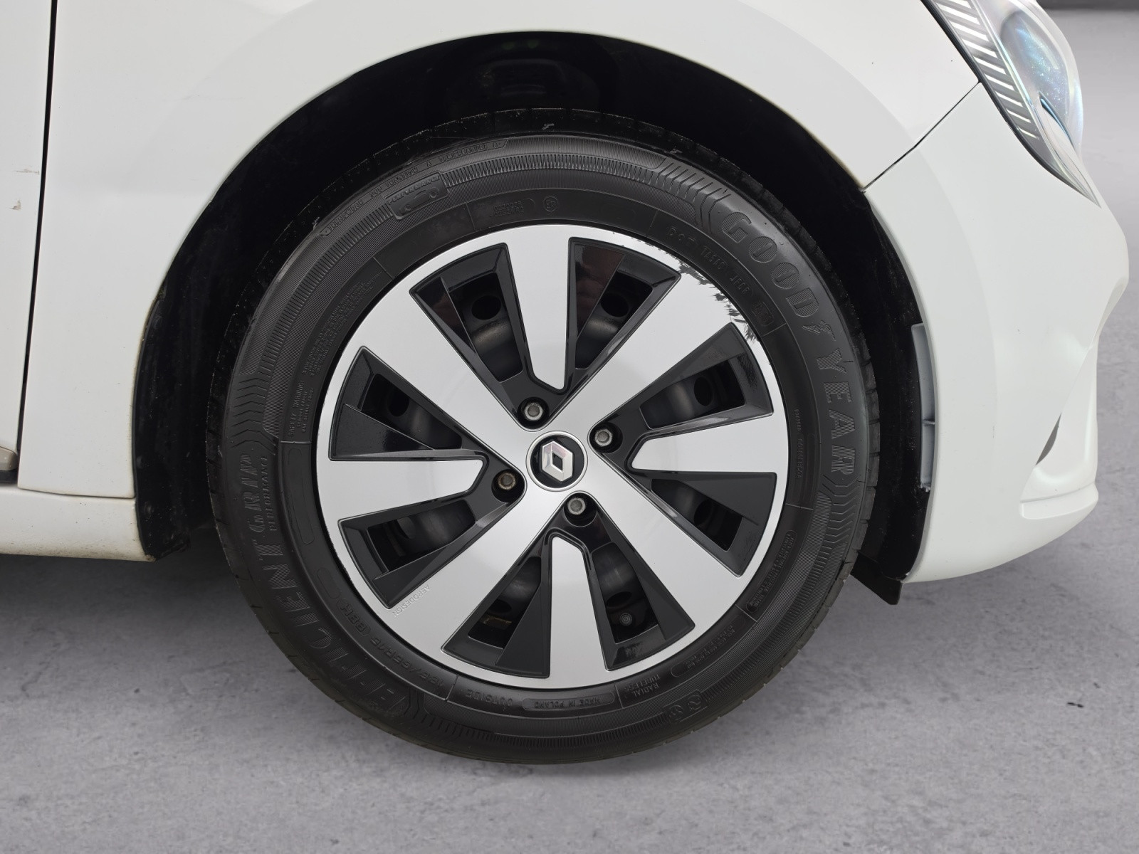 Vente en ligne Renault Clio 5 Clio SCe 65 au prix de 13 490 €