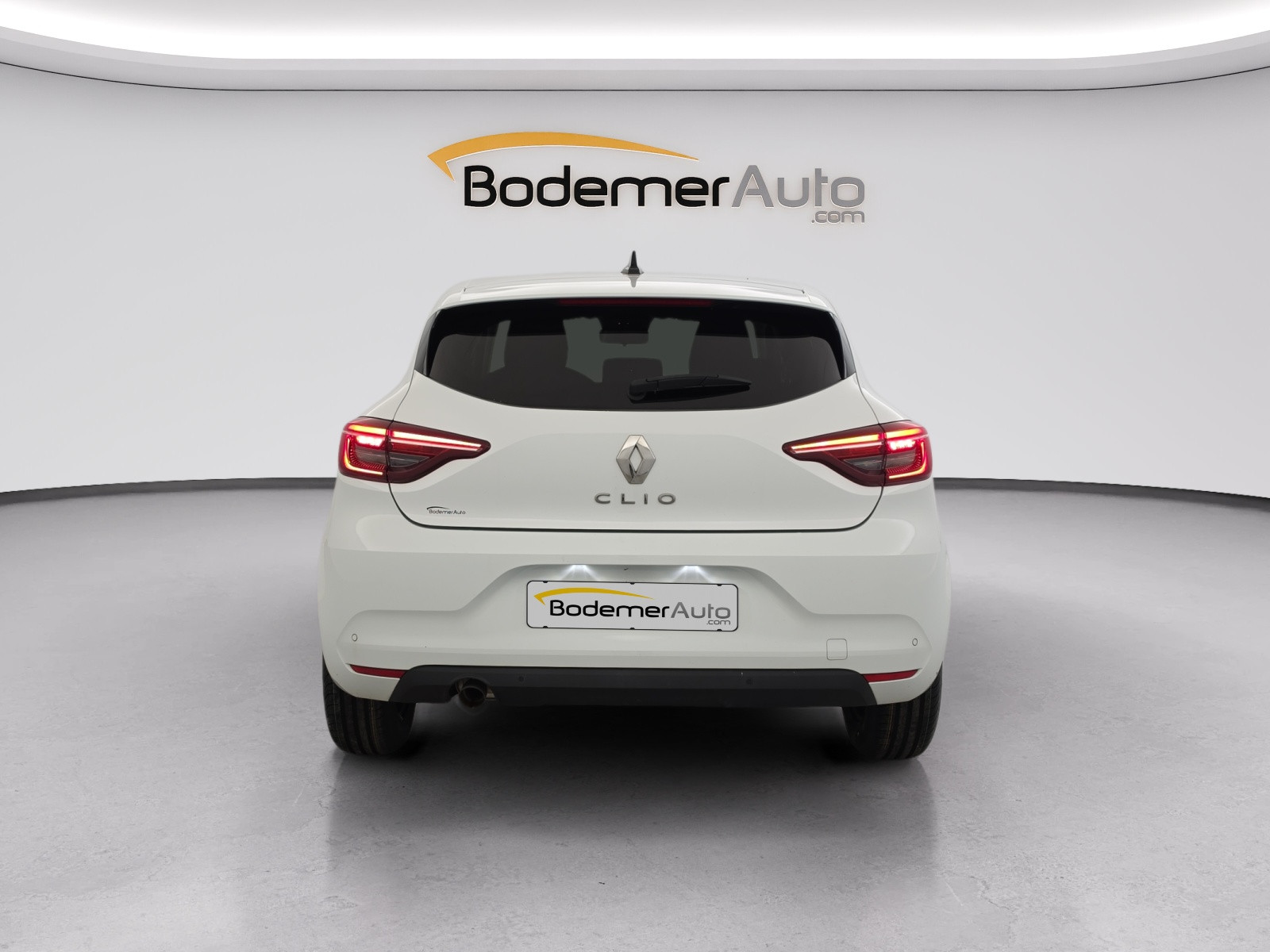 Vente en ligne Renault Clio 5 Clio SCe 65 au prix de 13 490 €