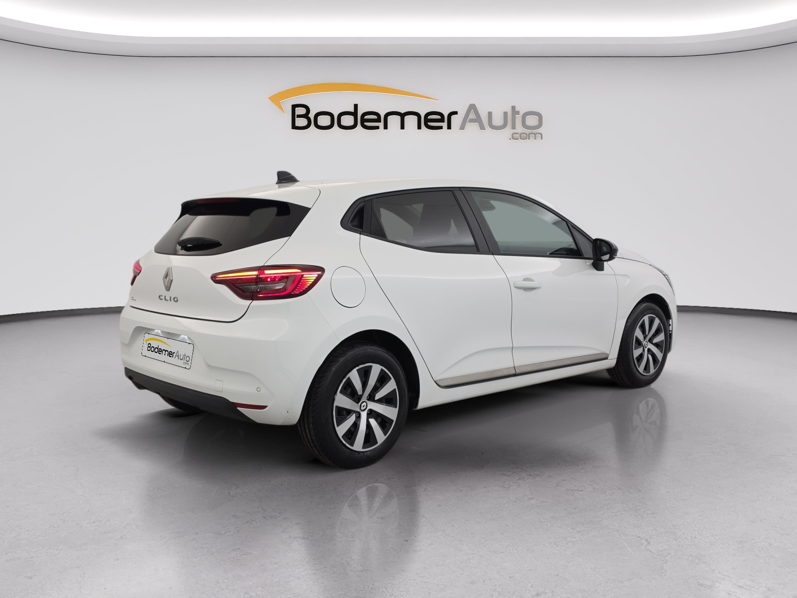 Vente en ligne Renault Clio 5 Clio SCe 65 au prix de 13 490 €
