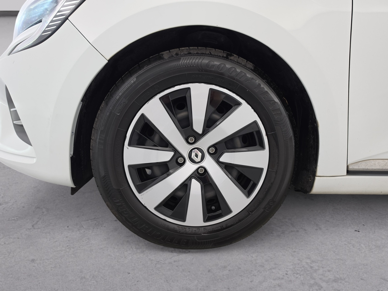 Vente en ligne Renault Clio 5 Clio SCe 65 au prix de 13 490 €
