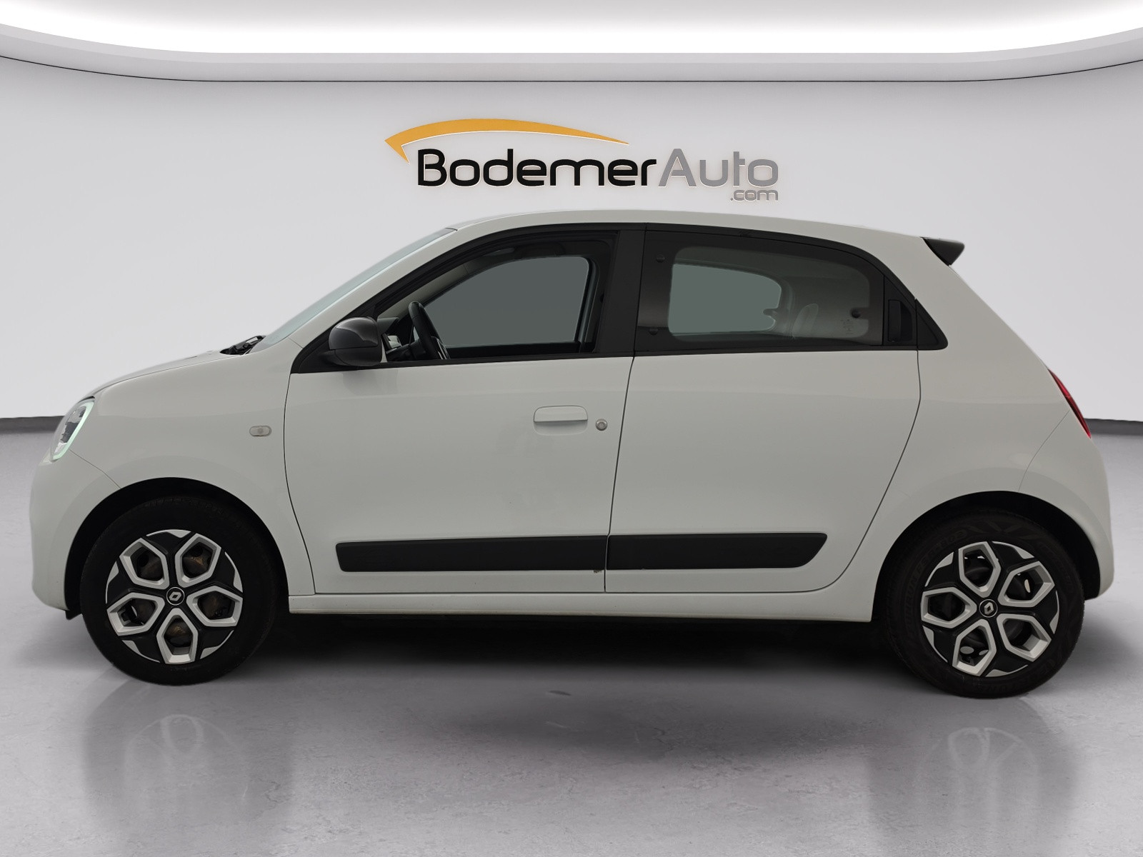 Vente en ligne Renault Twingo Electrique Twingo III E-Tech au prix de 12 990 €