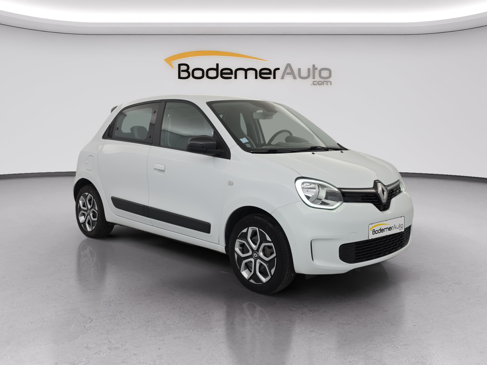 Vente en ligne Renault Twingo Electrique Twingo III E-Tech au prix de 12 990 €