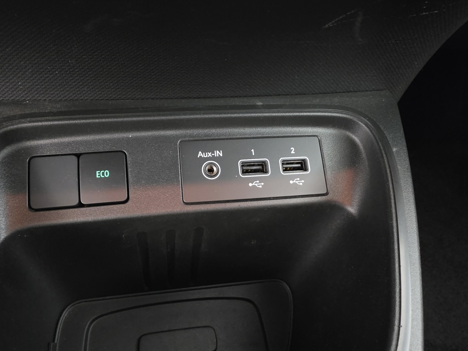 Vente en ligne Renault Twingo Electrique Twingo III E-Tech au prix de 12 990 €