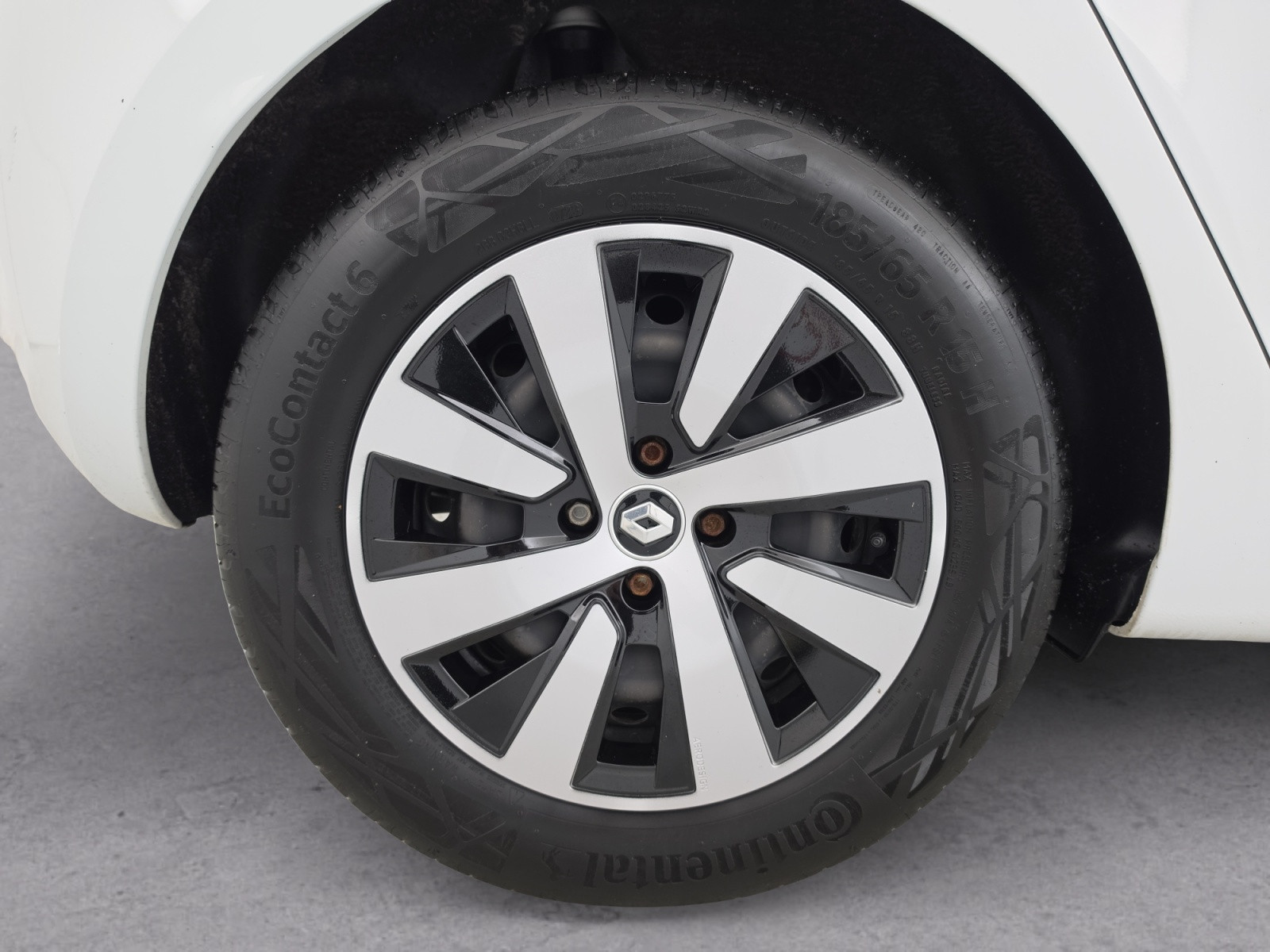 Vente en ligne Renault Clio 5 Clio SCe 65 au prix de 12 890 €