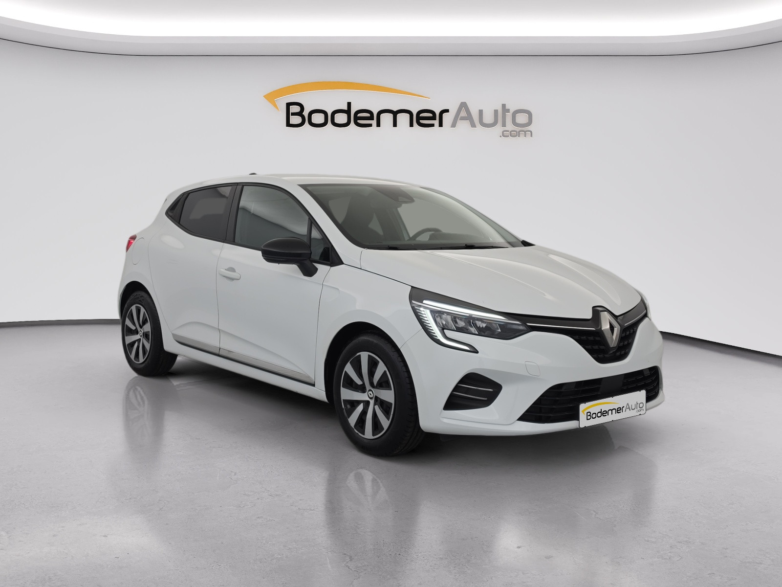 Vente en ligne Renault Clio 5 Clio SCe 65 au prix de 12 890 €