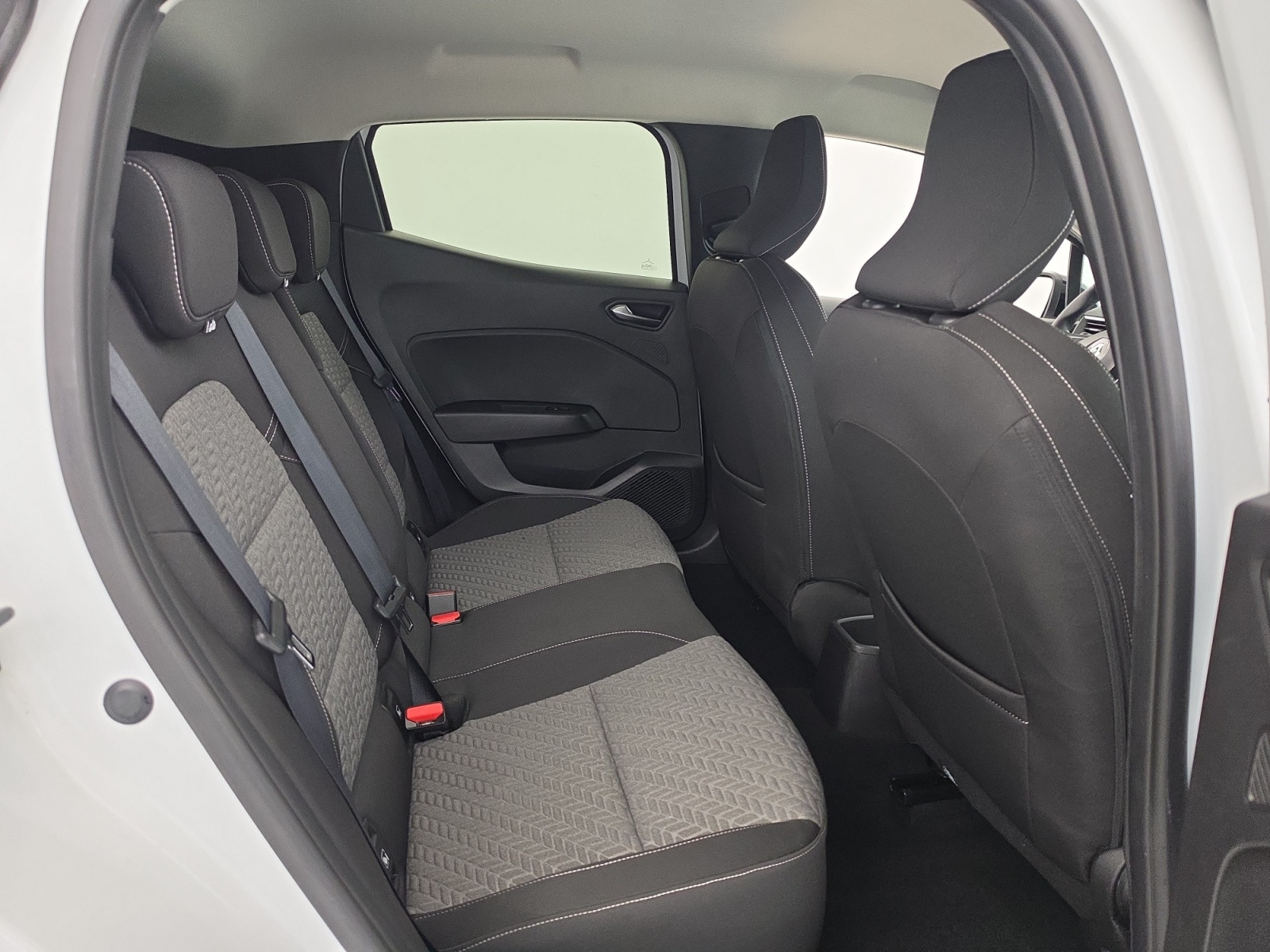 Vente en ligne Renault Clio 5 Clio SCe 65 au prix de 12 890 €
